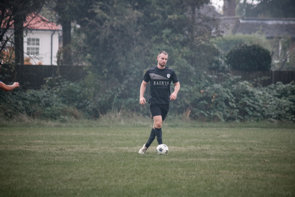 SaintsFC_240922-180.jpg